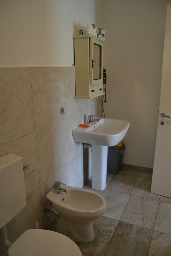 Joie De Vivre Bed & Breakfast Calice Ligure Exterior photo